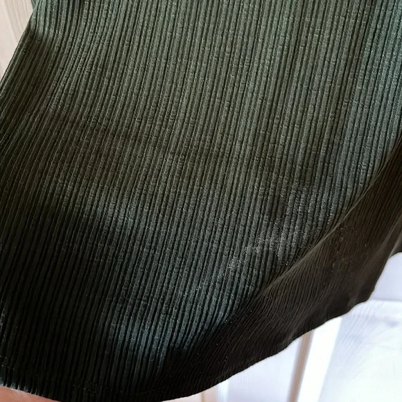 🌟 NWT Old Navy Luxe Ribbed Tank Top - Picture 5 of 8